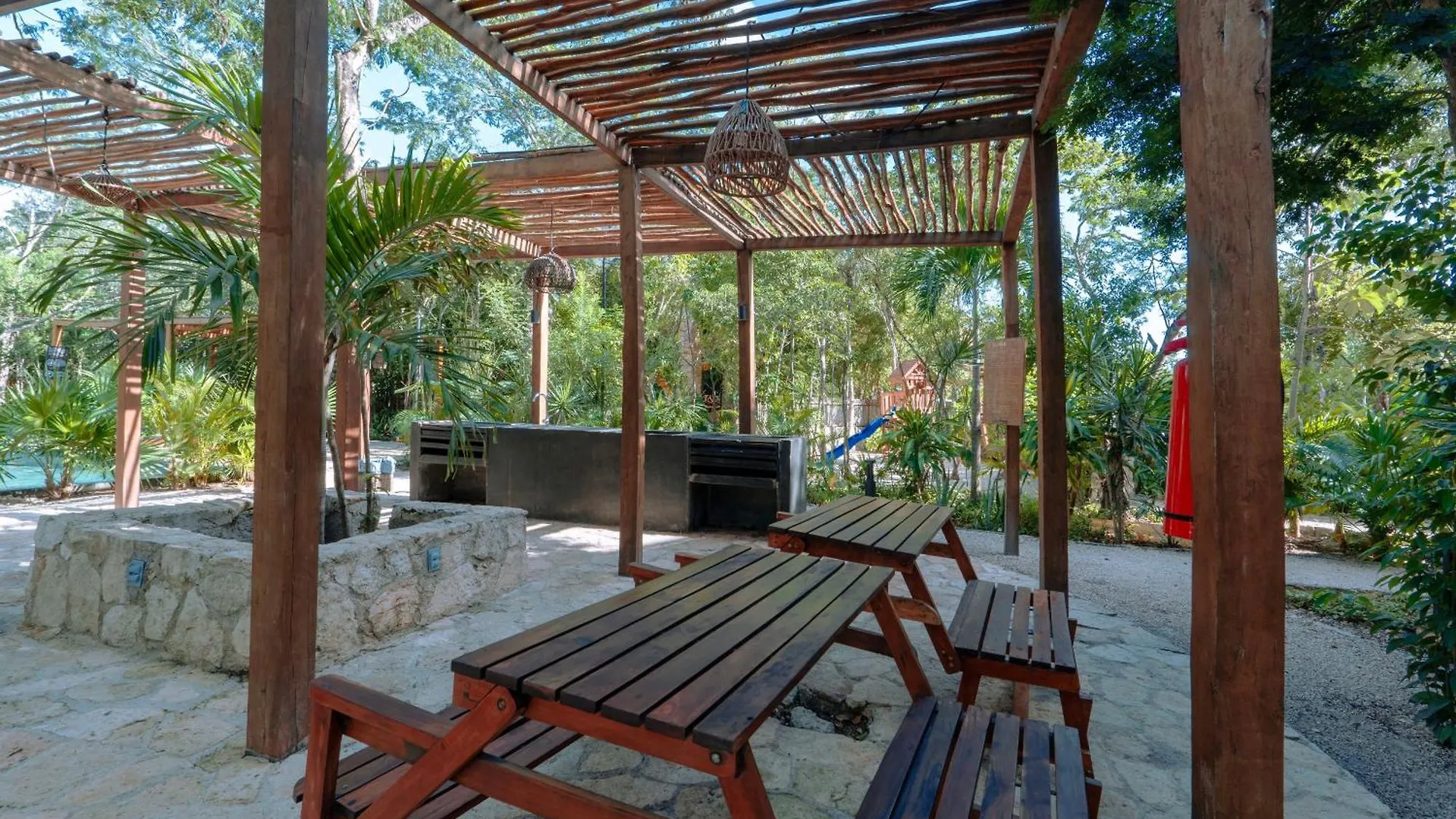 Casa Lifeu Tulum Aparthotel